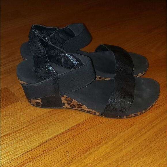 Corkys Bandit wedge sandals - Picture 1 of 7